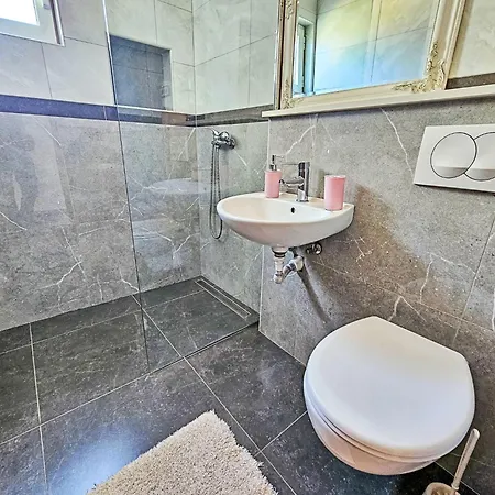 Snjezana-1 By Interhome Apartmán *