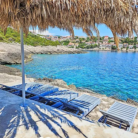 Snjezana-1 By Interhome 公寓